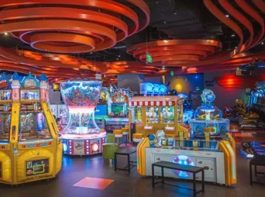 arcade-machine-of-indoor-playground