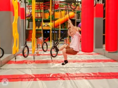 ninja-course-of-indoor-playground
